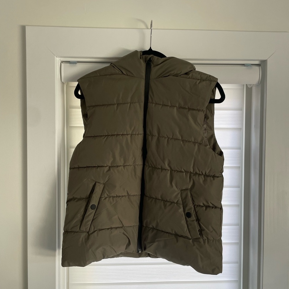 Mango green vest with hoodie, Size XS